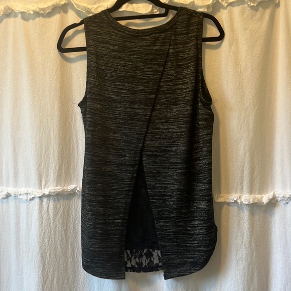 Lace Detail Sleeveless Top - Picture 1 of 4